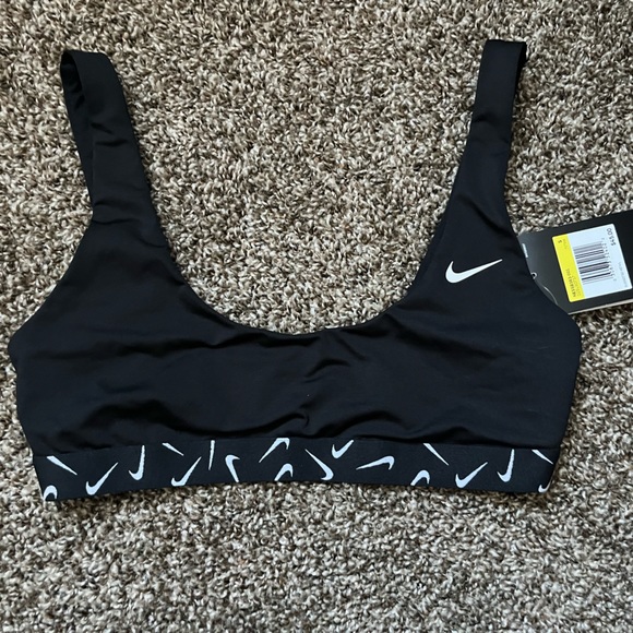 nike women’s swimsuit top size small - Picture 1 of 3